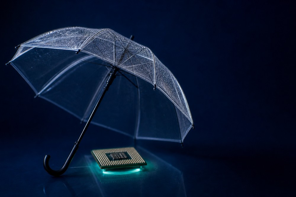 Protective Put: Cara Hitung Biaya Hedging Portofolio AI