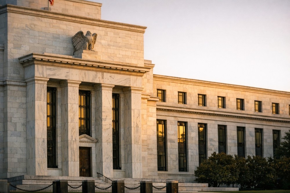 Powell Steps Down May 15: 3 Scenarios for Stock Investors