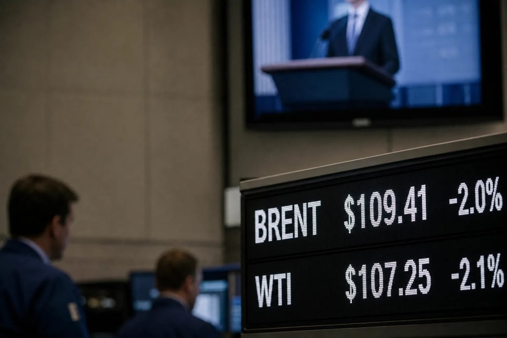 Trump Tunda Serangan Iran, Harga Minyak Turun 2%