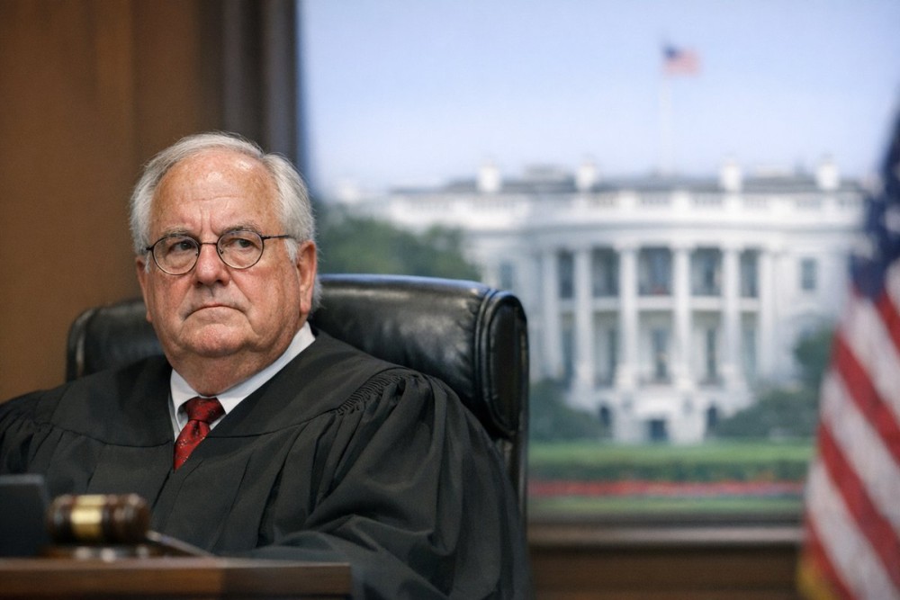 Legal Doubts on Trump's Ballroom Project