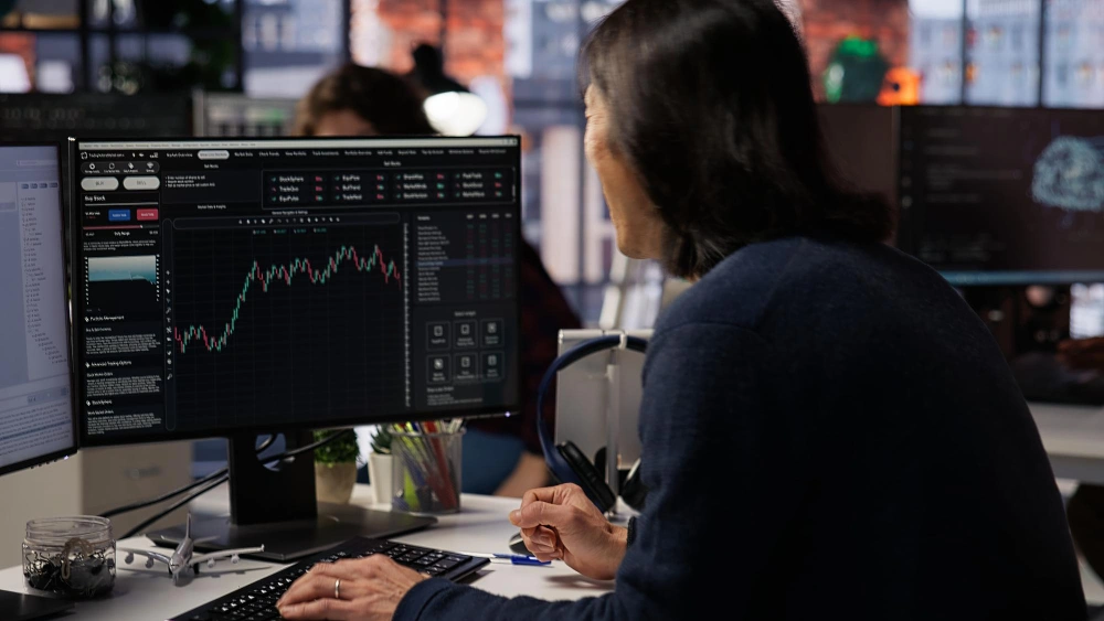 ETF VIG vs VTV: Dividend Growth atau Pure Value?
