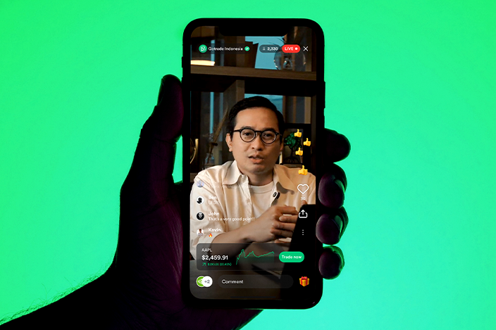 Apa Itu Live Trading? Cara Nonton & Manfaatnya untuk Investasi Saham AS