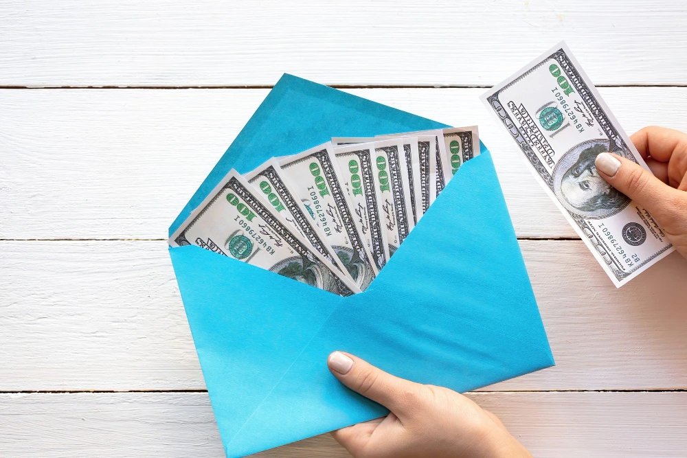 Envelope Budgeting Explained: A Practical Way to Control Spending