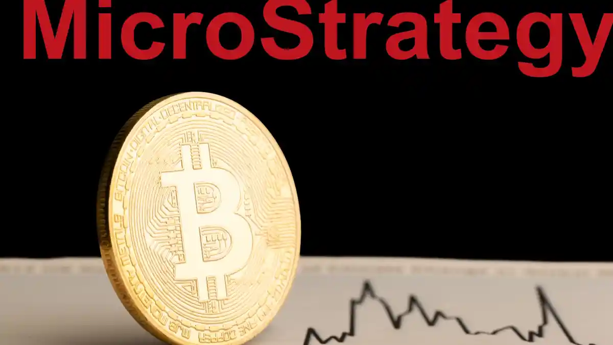Harga Bitcoin Naik Turun, Bagaimana Saham MicroStrategy (MSTR)?