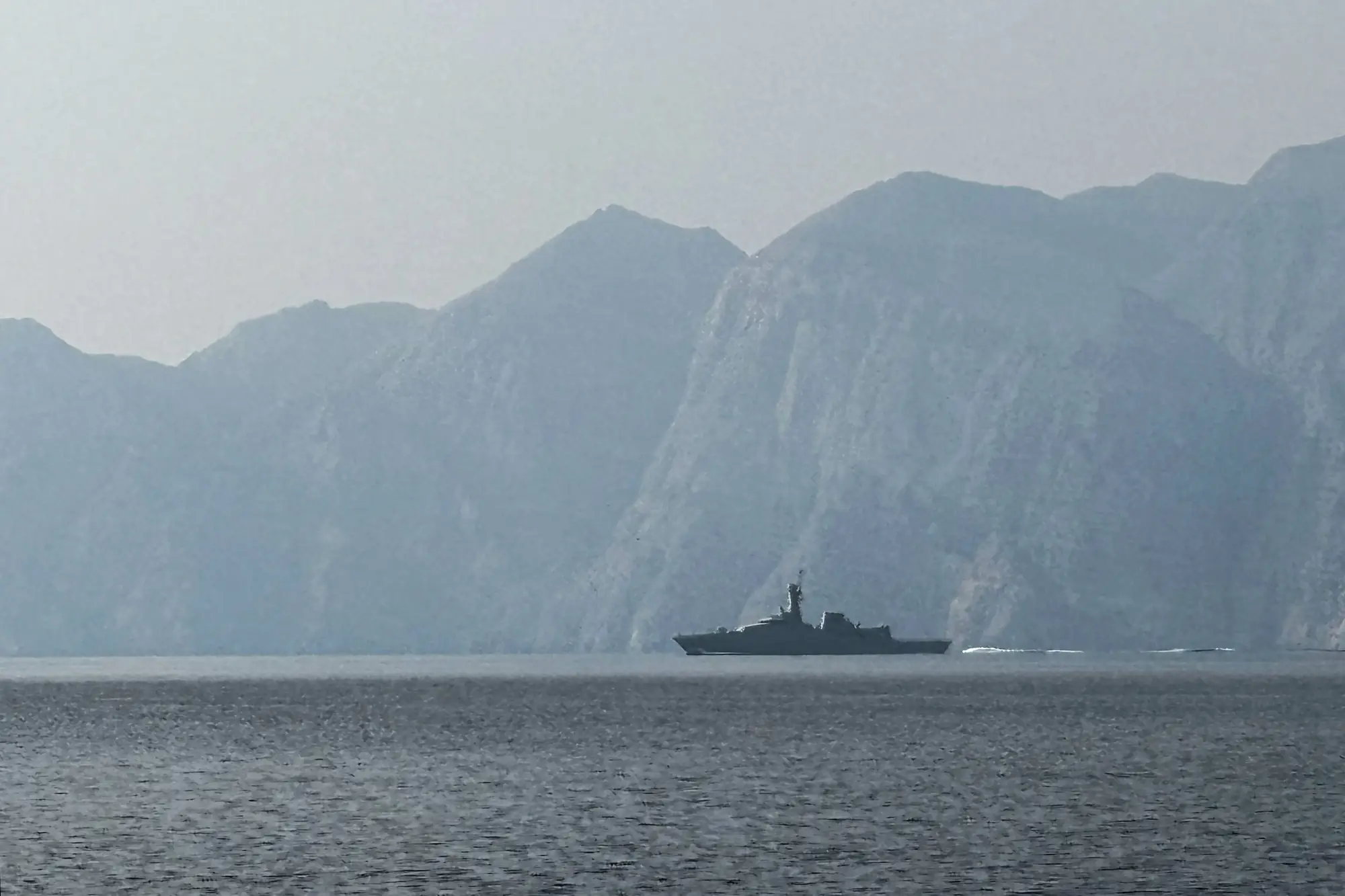 Selat Hormuz Ditutup, Apa Dampaknya ke Saham Minyak AS?