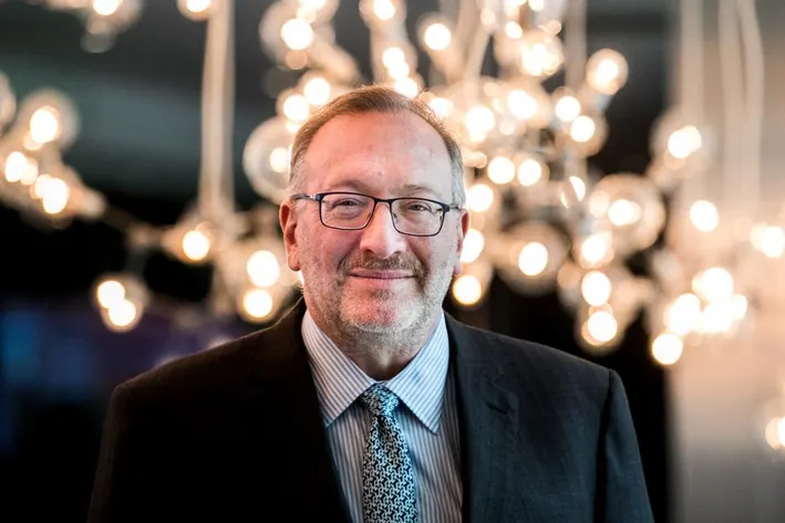 Seth Klarman dan Pelajaran Disiplin Investasi untuk Investor