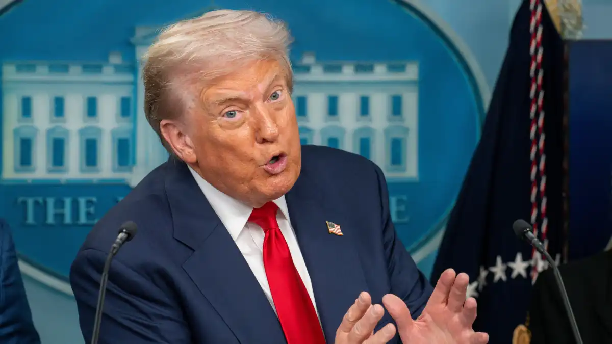 Trump Peace Signal Triggers Relief Rally in Stocks