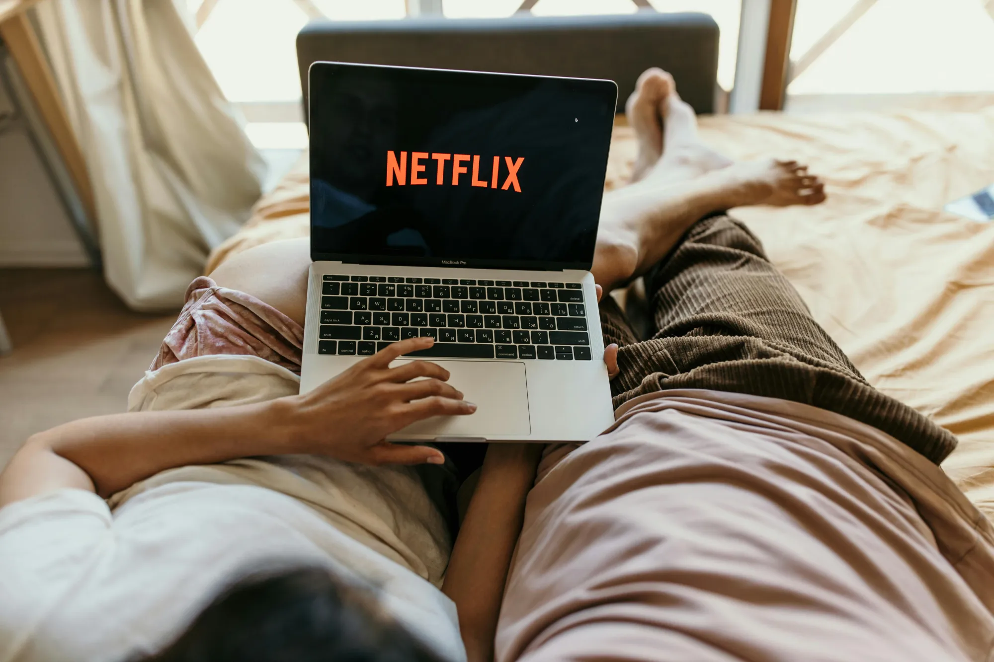Saham Netflix: Profil, Prospek vs Kompetitor, dan Cara Beli