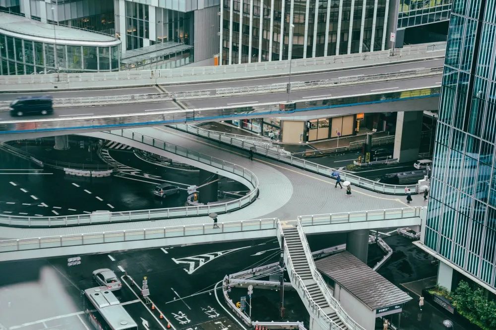 Sektor Infrastruktur: Performa, Contoh, dan Risiko