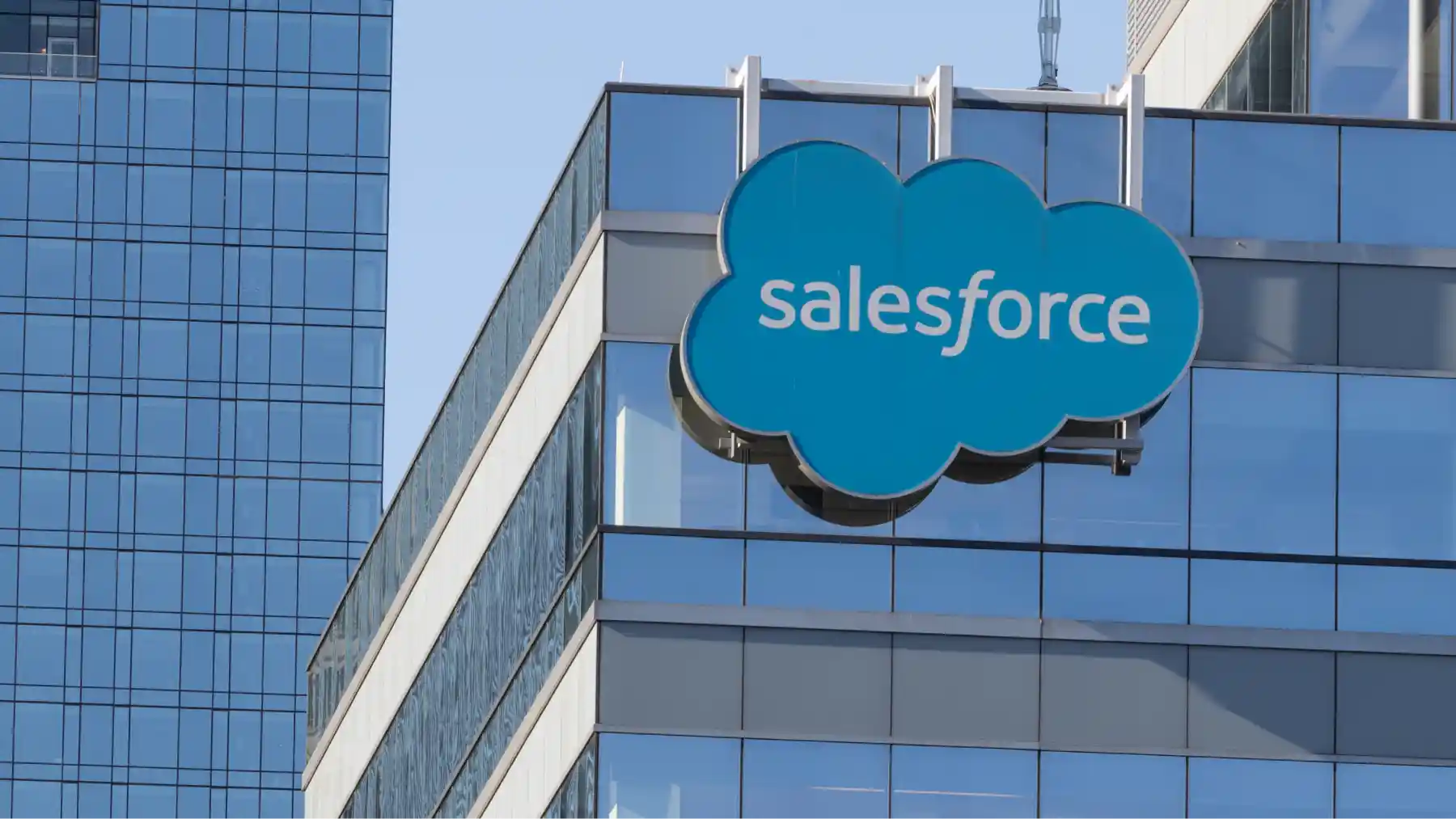 CEO Salesforce Puji Gemini 3, Apa Dampaknya ke Saham CRM?