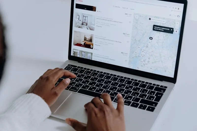 Cara Beli Saham Airbnb (ABNB) 2025